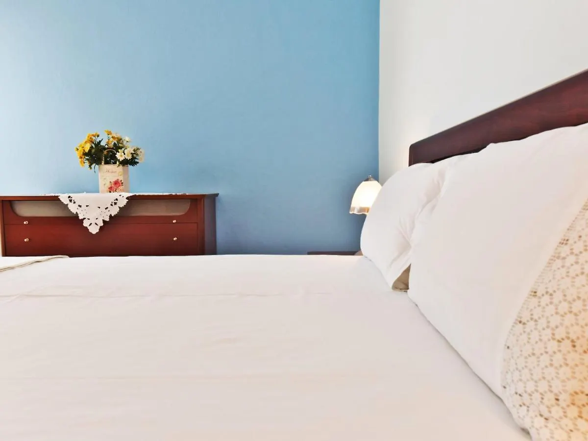 Lillian Apartment By Travel Pro Services - Nea Moudania Halkidiki 0*,